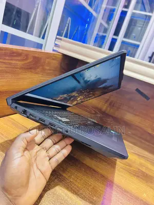 Laptop Asus TUF Gaming F17 16GB Intel Core i5 SSD 512GB
