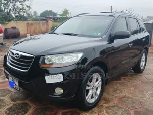 Hyundai Santa Fe 2011 Black