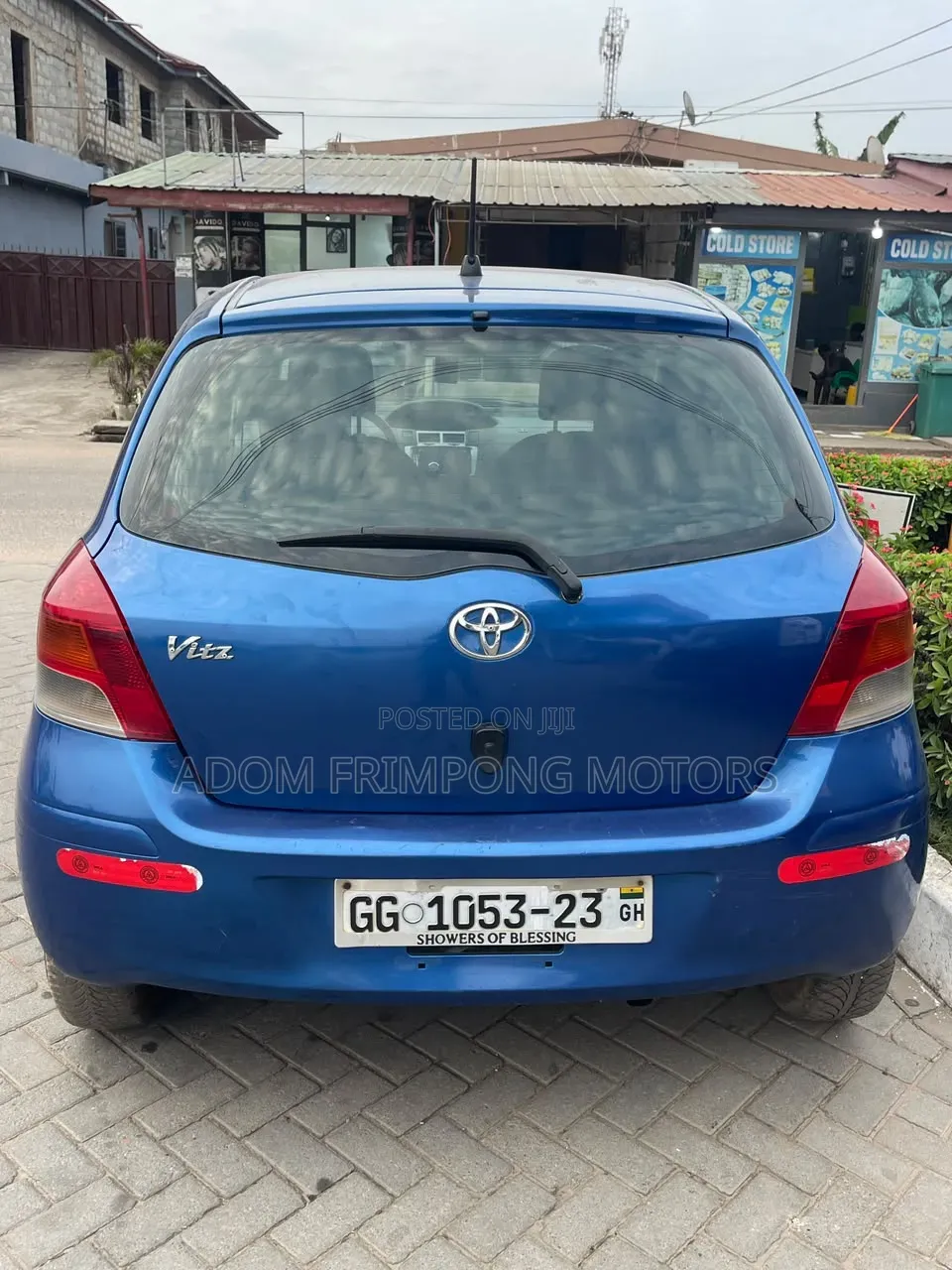 Toyota Vitz 2010 Blue