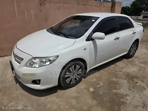 Toyota Corolla 2009 White