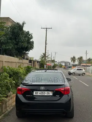 Toyota Corolla XSE (1.8L 4cyl 2A) 2019 Black