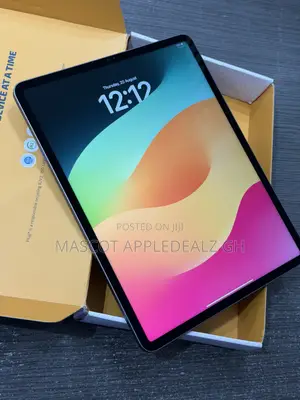 Apple iPad Pro 12.9 (2021) 256 GB Gray