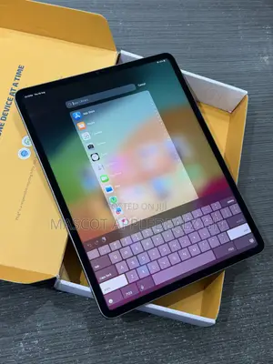Apple iPad Pro 12.9 (2021) 256 GB Gray