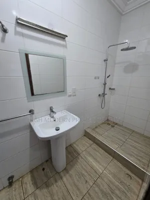 2bdrm Apartment in East Airport, Accra Metropolitan for rent