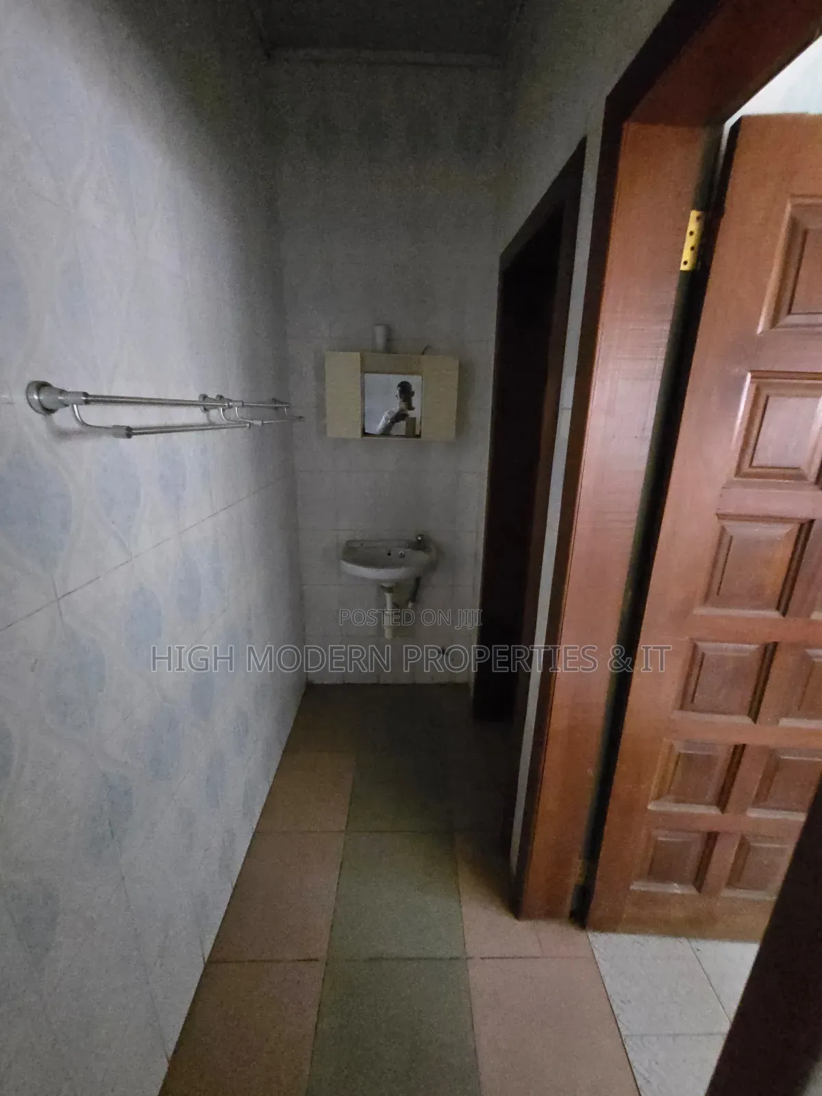 3bdrm Apartment in Teshie Tebibiano, Accra Metropolitan for rent