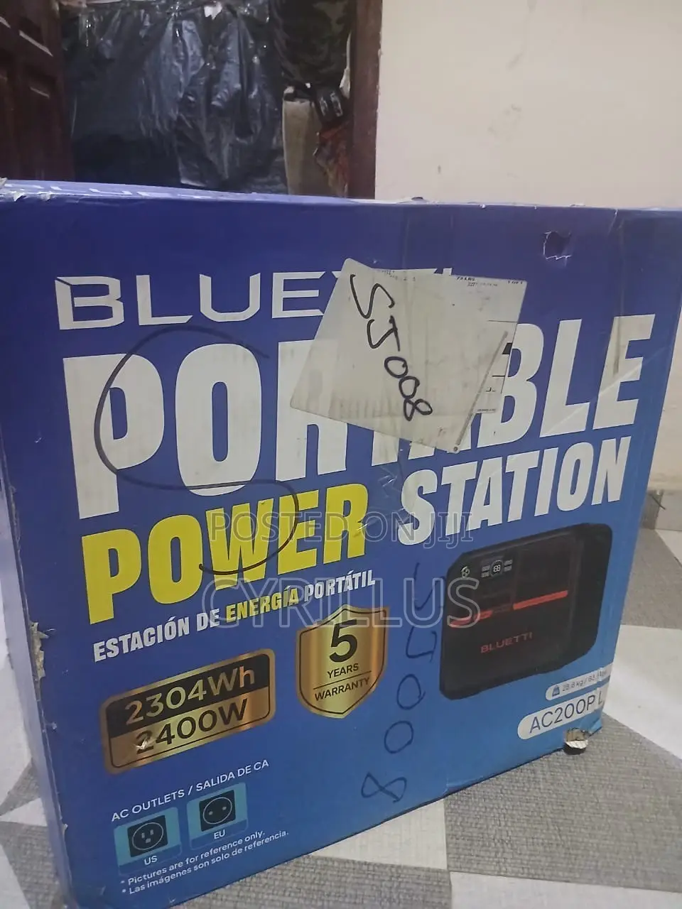 Bluetti AC200PL Portable Power Station - 2400W / 2304Wh(USA VERSION)