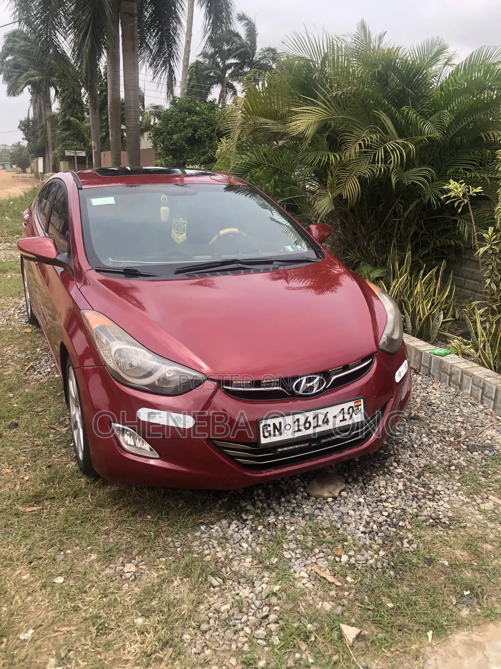 Hyundai Elantra Limited Sedan FWD (1.8L 4cyl 6A) 2013