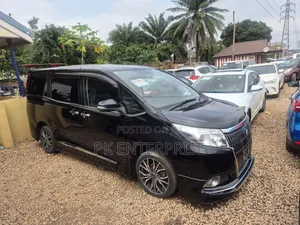 Toyota Esquire 2016 Black