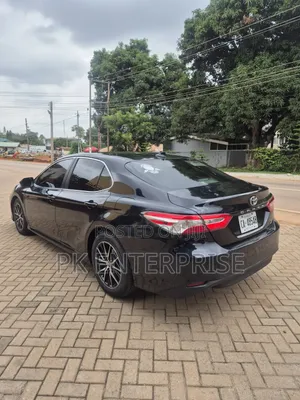 Toyota Camry 2020 Black