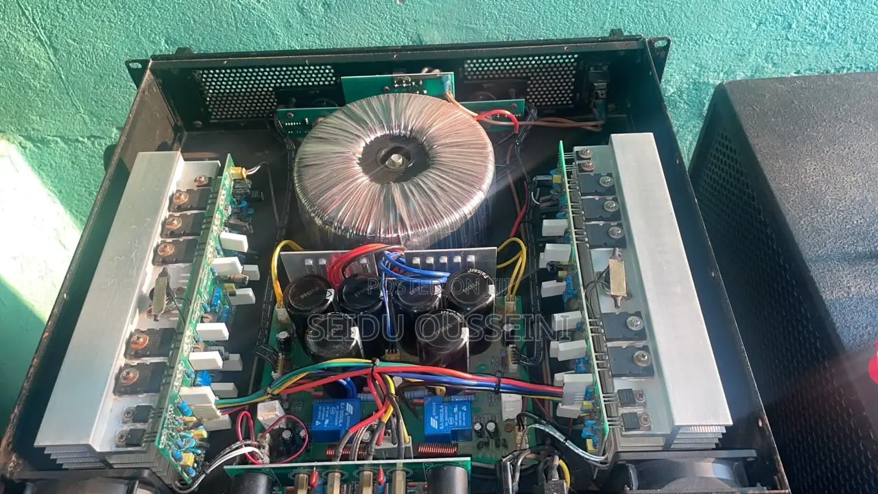 Peavey CS4000