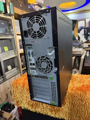 Desktop Computer HP 16GB Intel Core i7 HDD 500GB