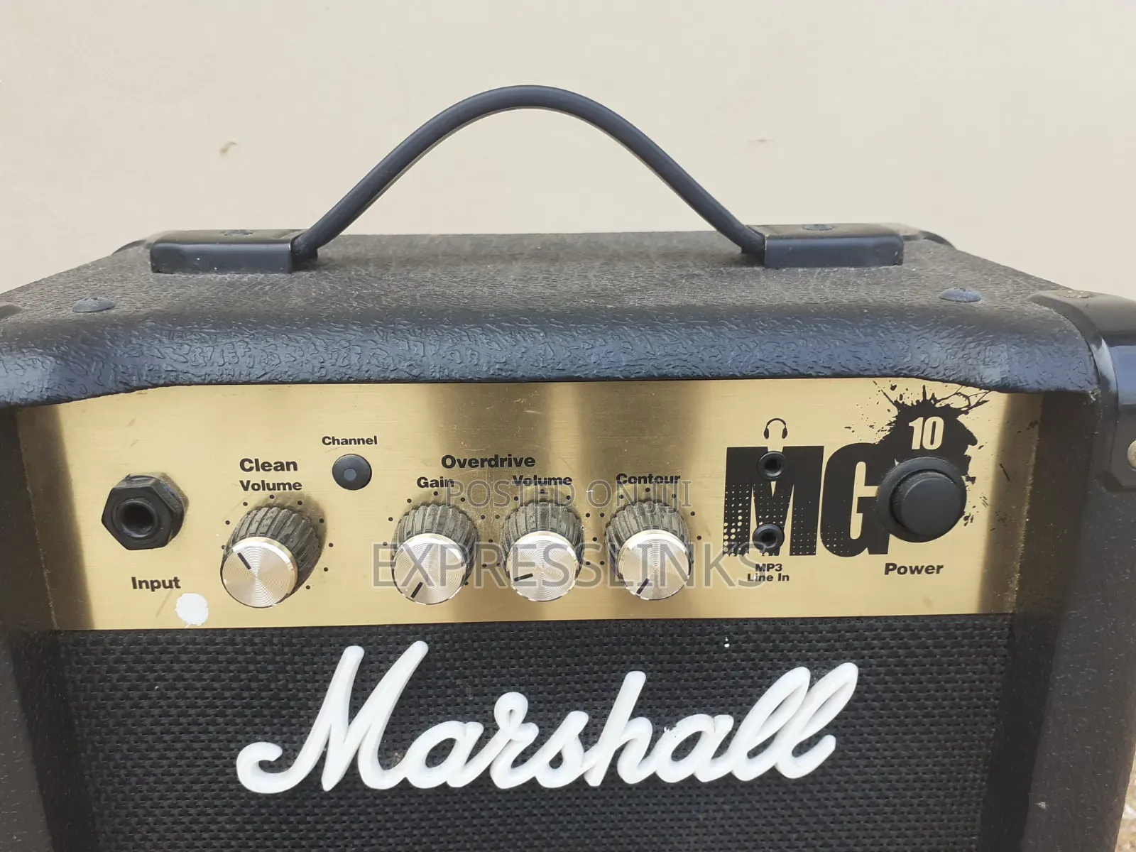 Marshall Bass Amplifier