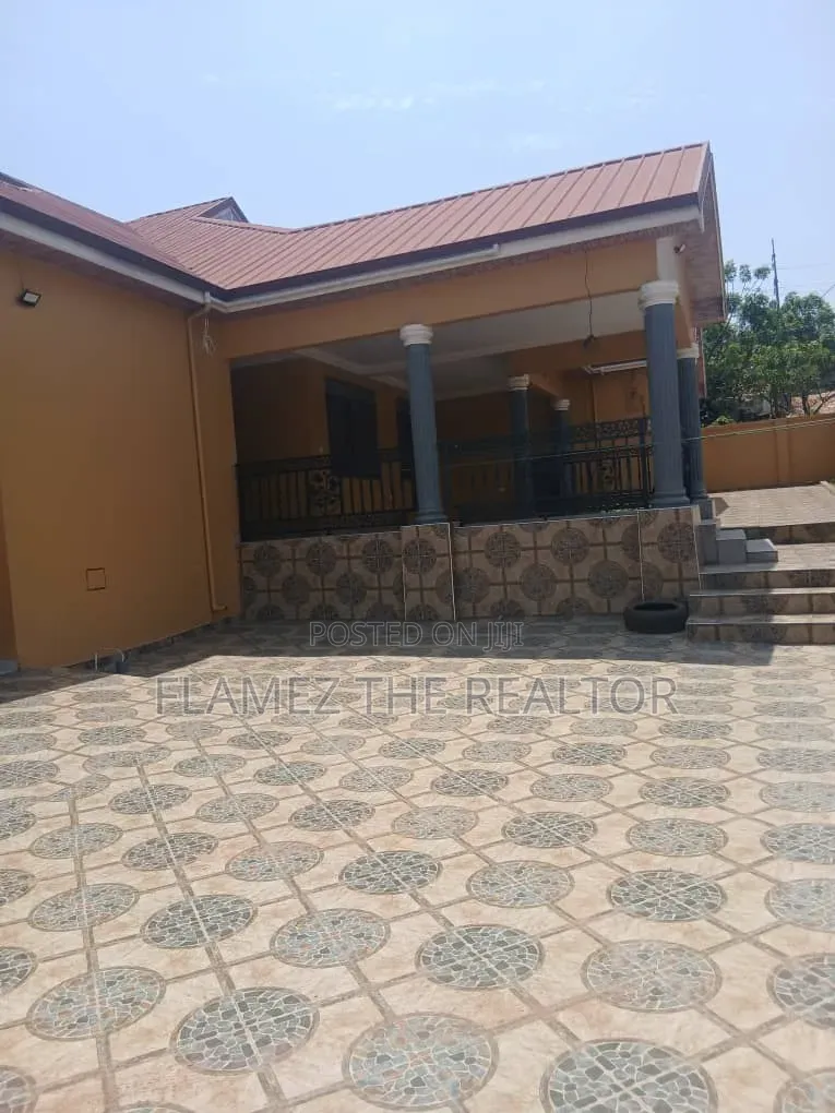 5bdrm House in Acp Agya Herbal, Pokuase for rent