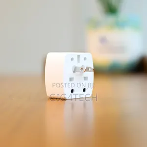 Heatz Za56 Universal Travel Adapter Plug