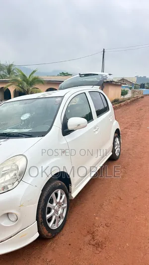 Toyota Passo 2015 White