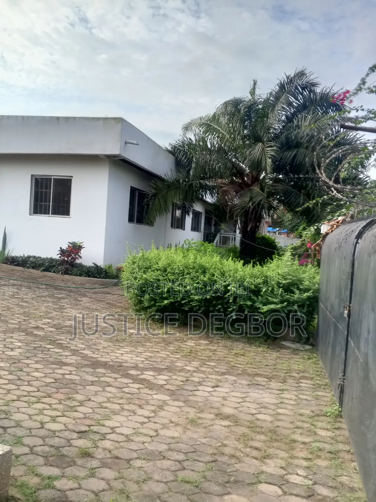 5bdrm House in Bestchoice, Mile 7 for rent