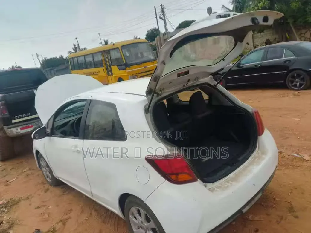 Toyota Yaris 2020 White