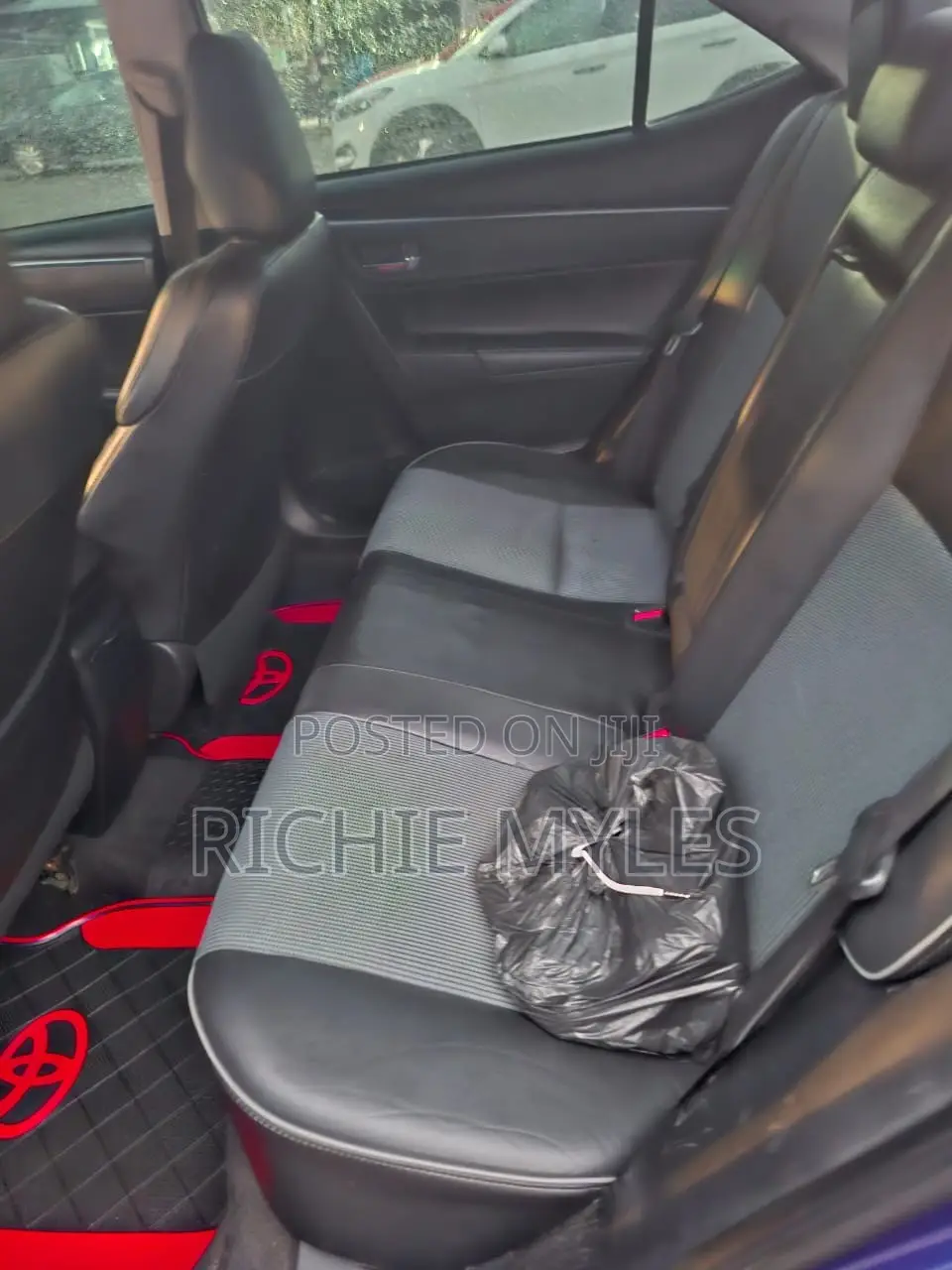 Toyota Corolla 2016 Blue