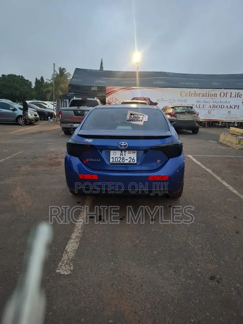 Toyota Corolla 2016 Blue