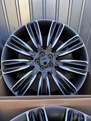 Range Rover Rim 22 (Grey)