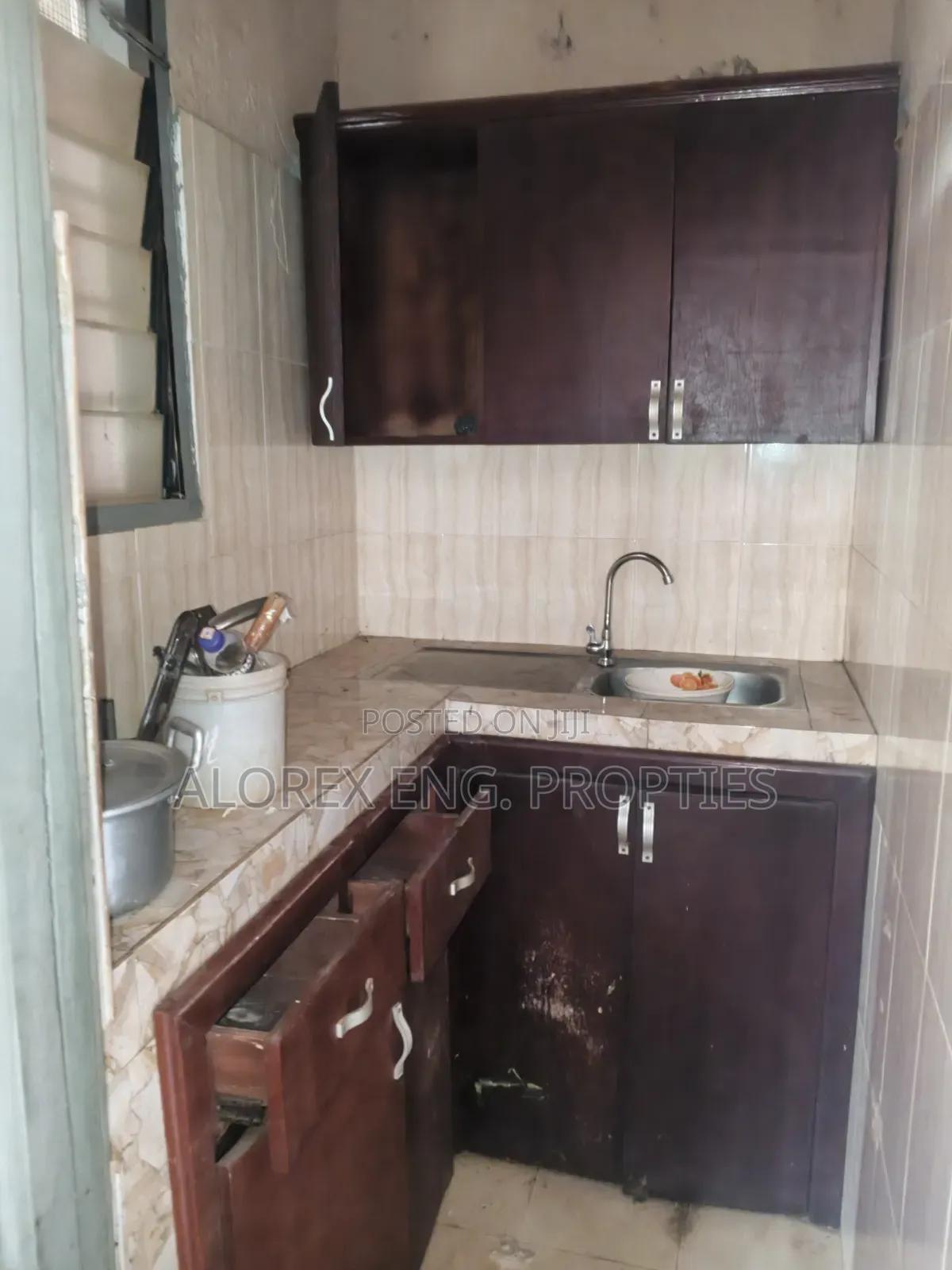 1bdrm Apartment in Adenta Maalejor, Malejor for rent