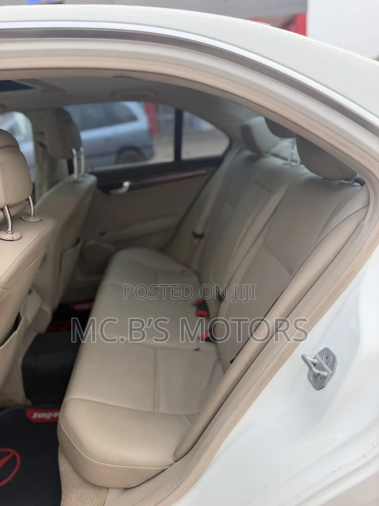 Mercedes-Benz C300 2014 White