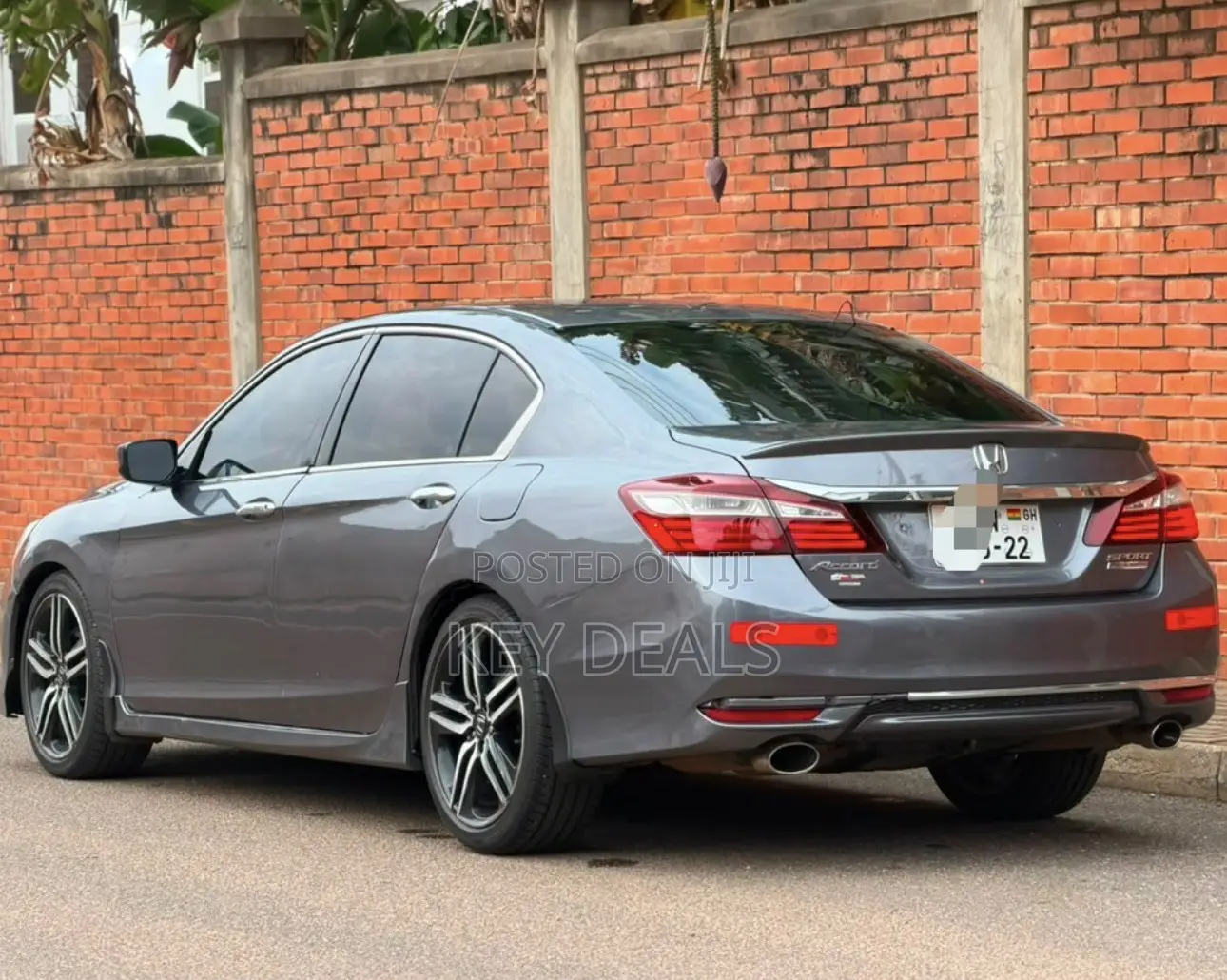 Honda Accord Sport 4dr Sedan FWD (2.4L 4cyl 2A) 2017 Gray