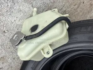 2016 2027 2018 Honda CR-V Water Reservoir/Bottle