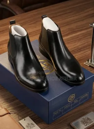Frank Perry Whole Cut Black Chelsea Boot