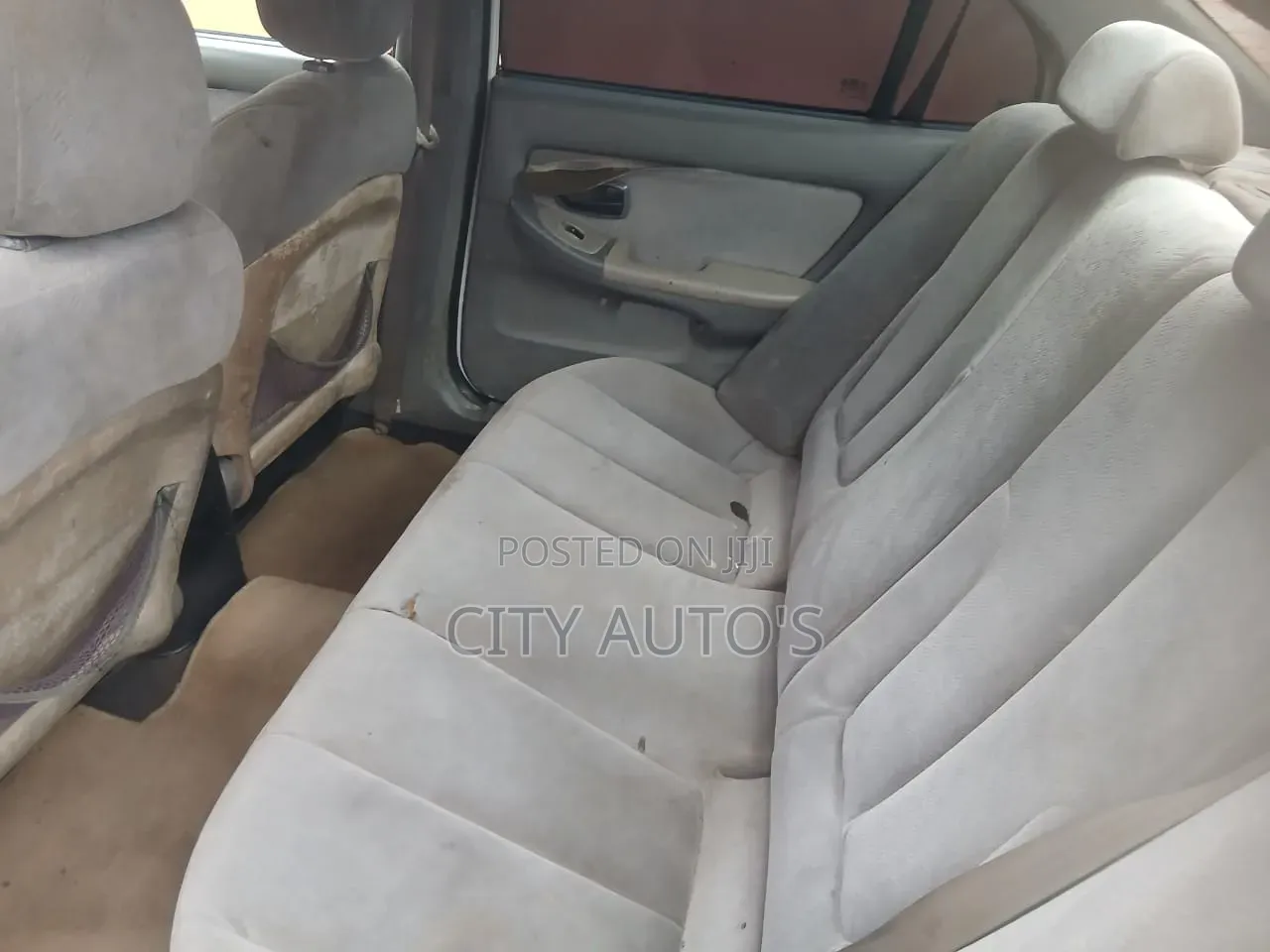Hyundai Elantra 2008 White
