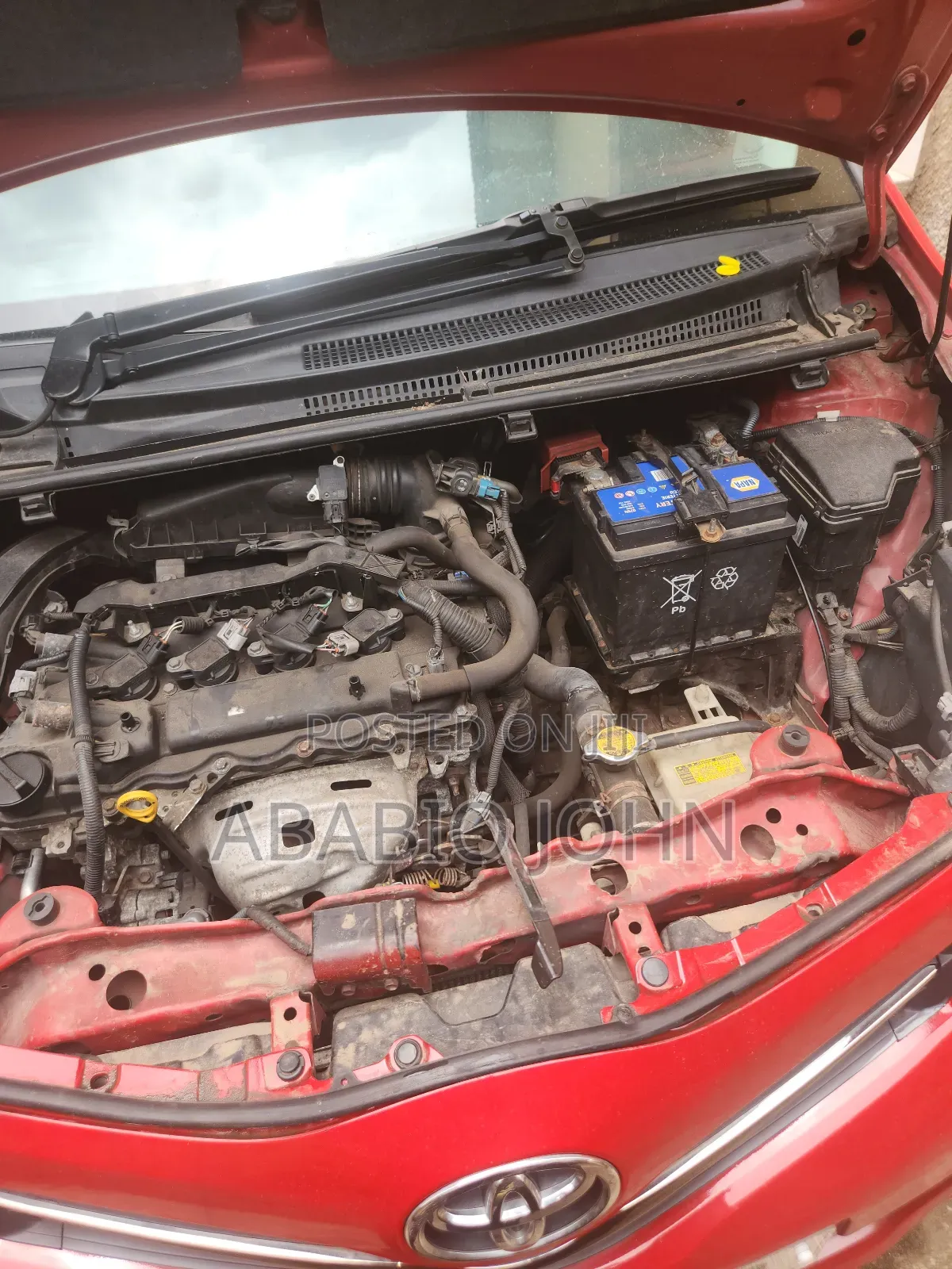 Toyota Yaris LE Hatchback 5dr 2014 Red