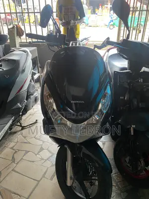 Honda 2014 Black