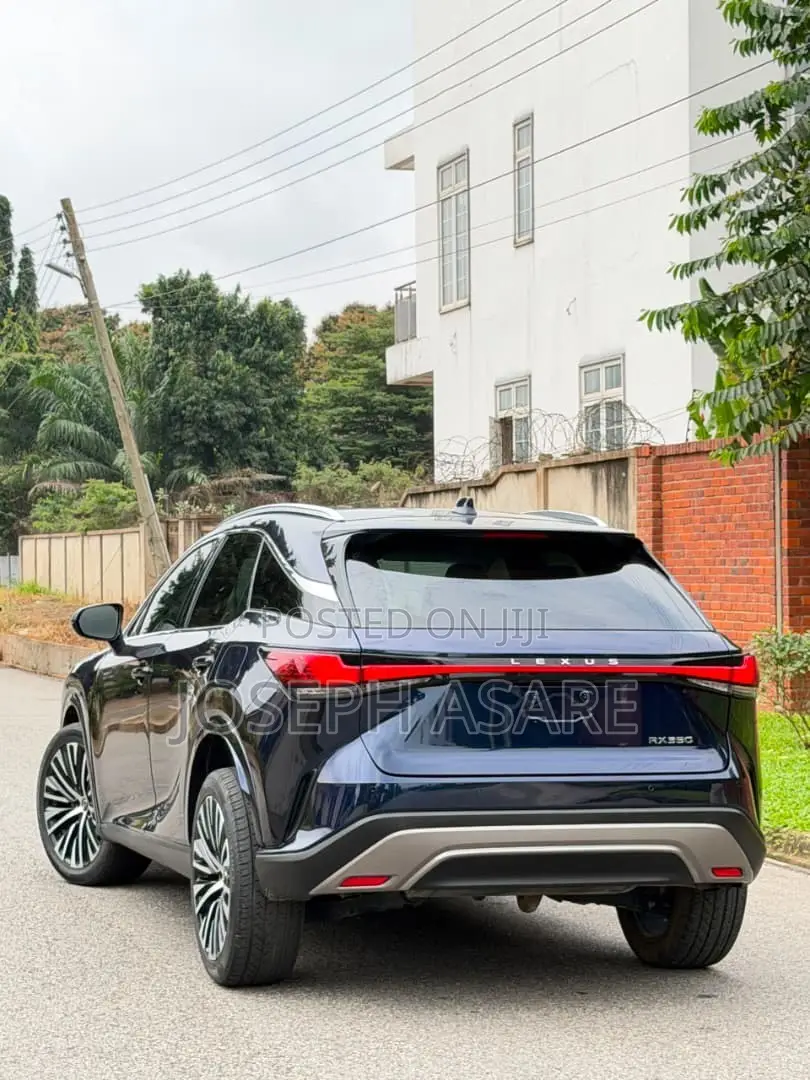 Lexus RX 350 2024 Blue