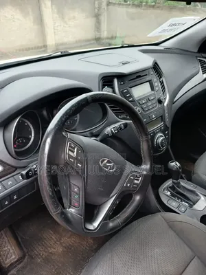 Hyundai Santa Fe 2016 White