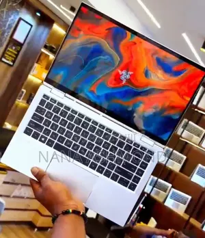 Laptop HP EliteBook 1040 G8 16GB Intel Core i7 SSD 512GB