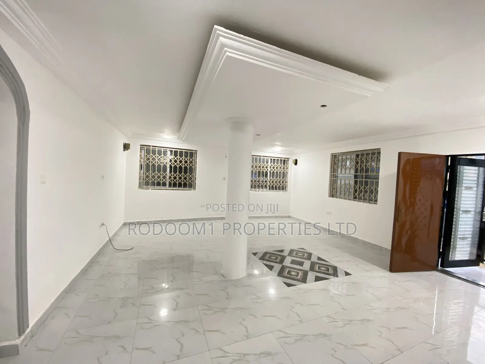 5bdrm House in Amasaman Stadium for rent