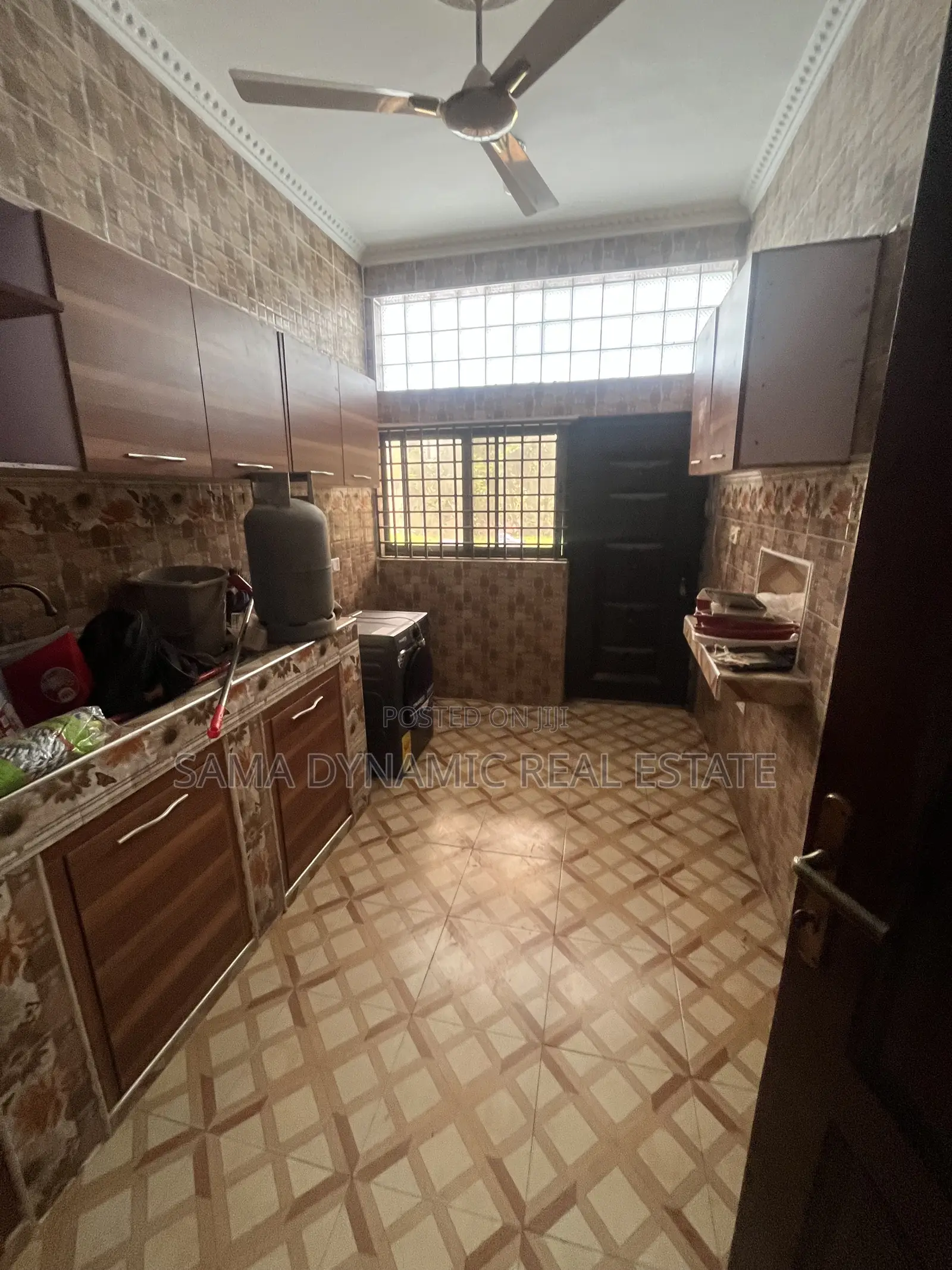 1bdrm Apartment in Tseaddo for rent
