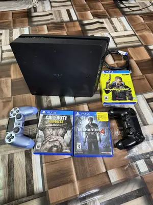 Play Station 4