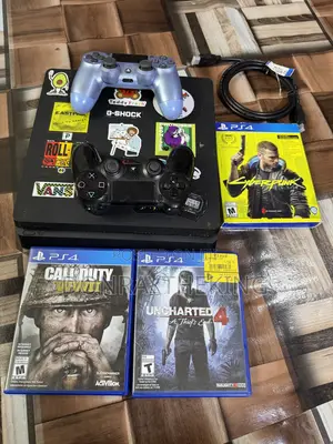 Play Station 4