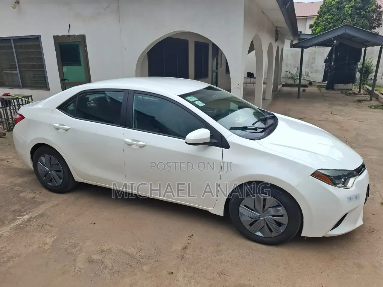 Toyota Corolla 2014 White