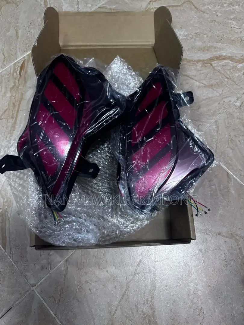 Highlander 2022 Back Bumper Led Reflector Available