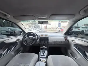 Toyota Corolla 2011 Black