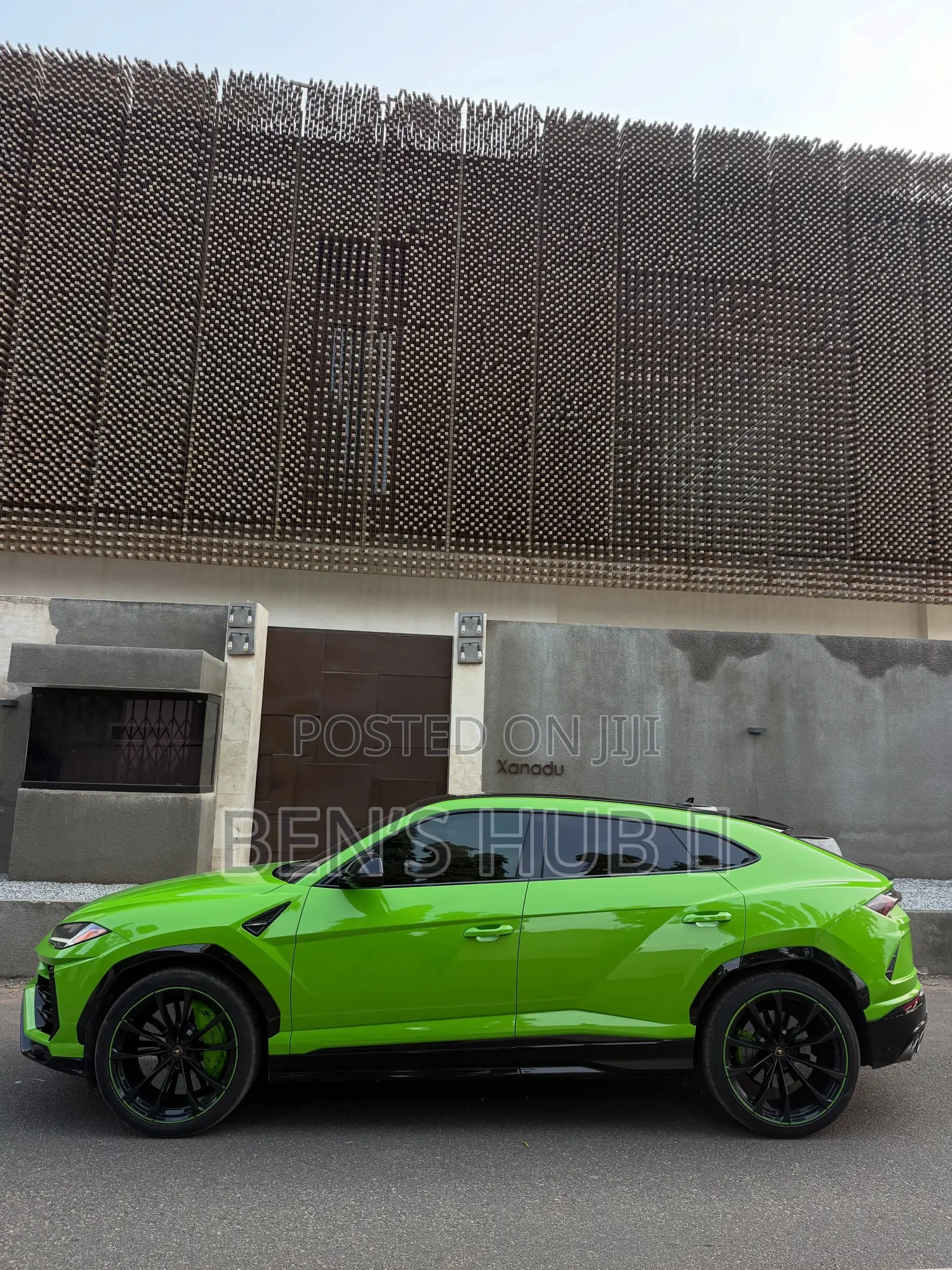Lamborghini Urus 2021 Green