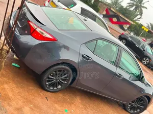 Toyota Corolla 2014 Gray