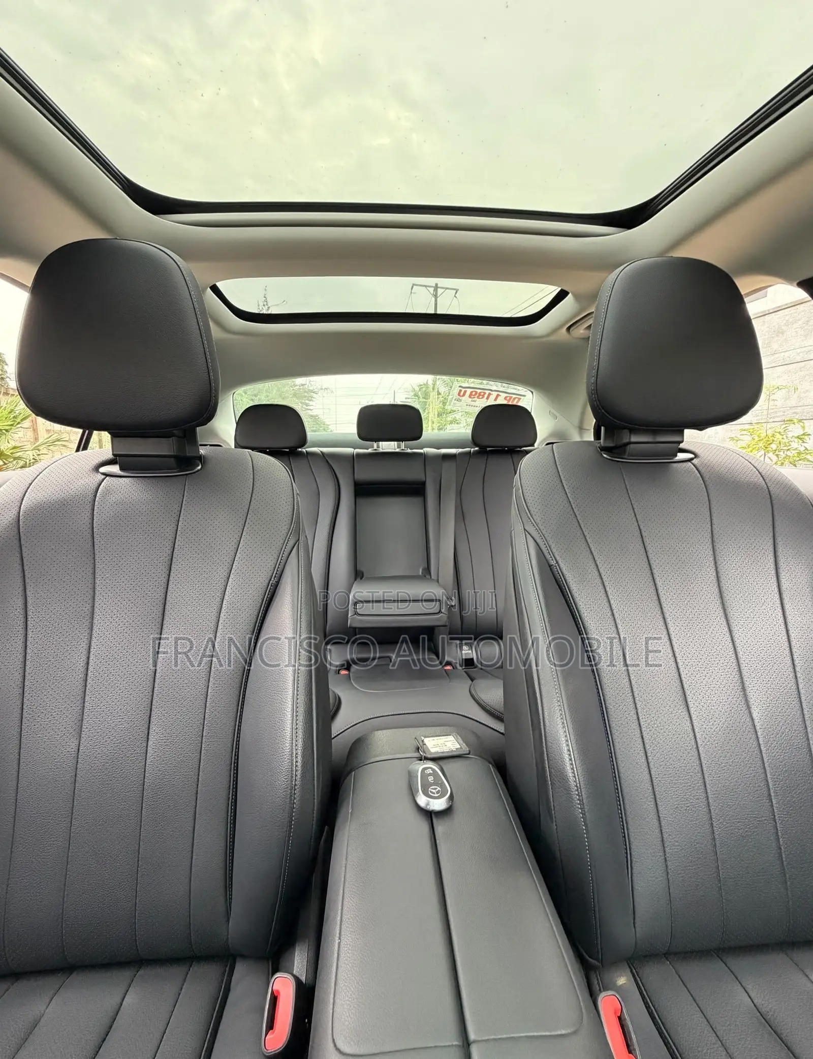 Mercedes-Benz E350 2025 White