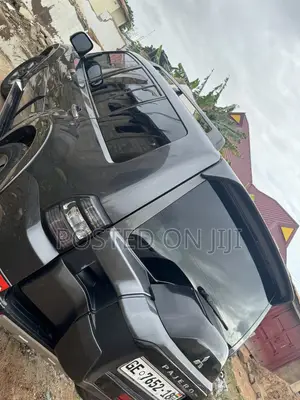 Mitsubishi Pajero V90 3.0 V6 GL 2017 Gray