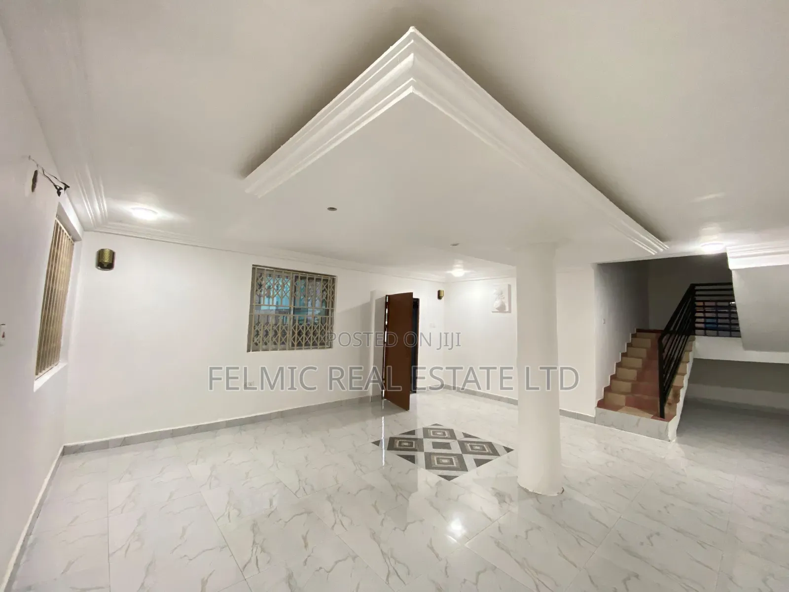5bdrm Duplex in Felmic Real Estate, Amasaman for rent