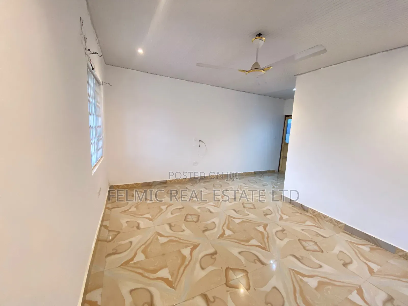 5bdrm Duplex in Felmic Real Estate, Amasaman for rent