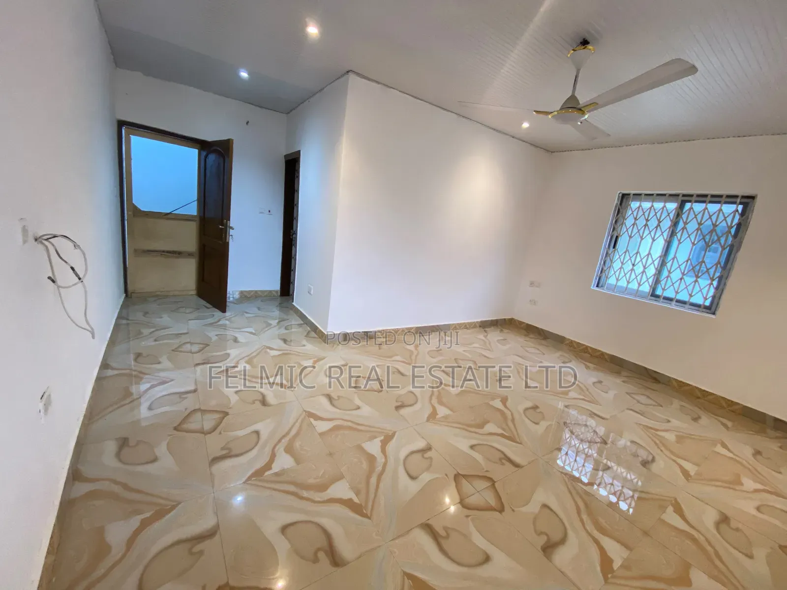 5bdrm Duplex in Felmic Real Estate, Amasaman for rent