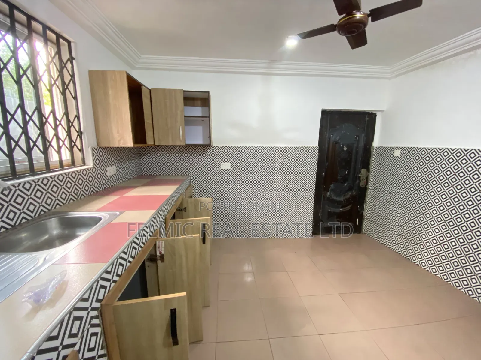 5bdrm Duplex in Felmic Real Estate, Amasaman for rent